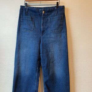 Pre-Owned. Anthropologie Wide-Legged Jeans. Cropped. Size 32.